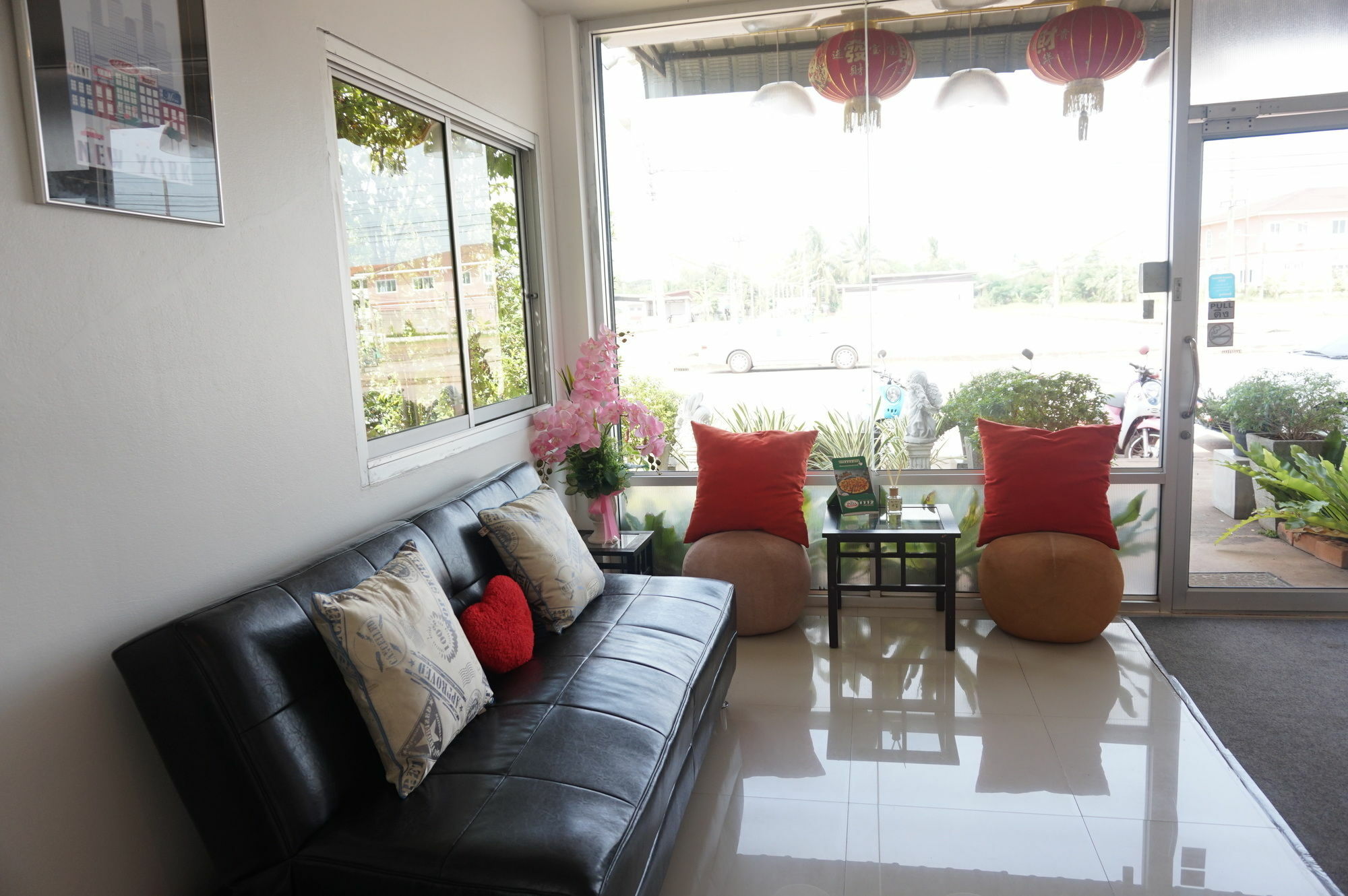 Honghub Sakon Hotel Sakon Nakhon Bagian luar foto